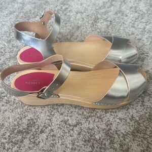 Swedish Hasbeens Merci Metallic Silver Women’s Clog Sandals 39=9